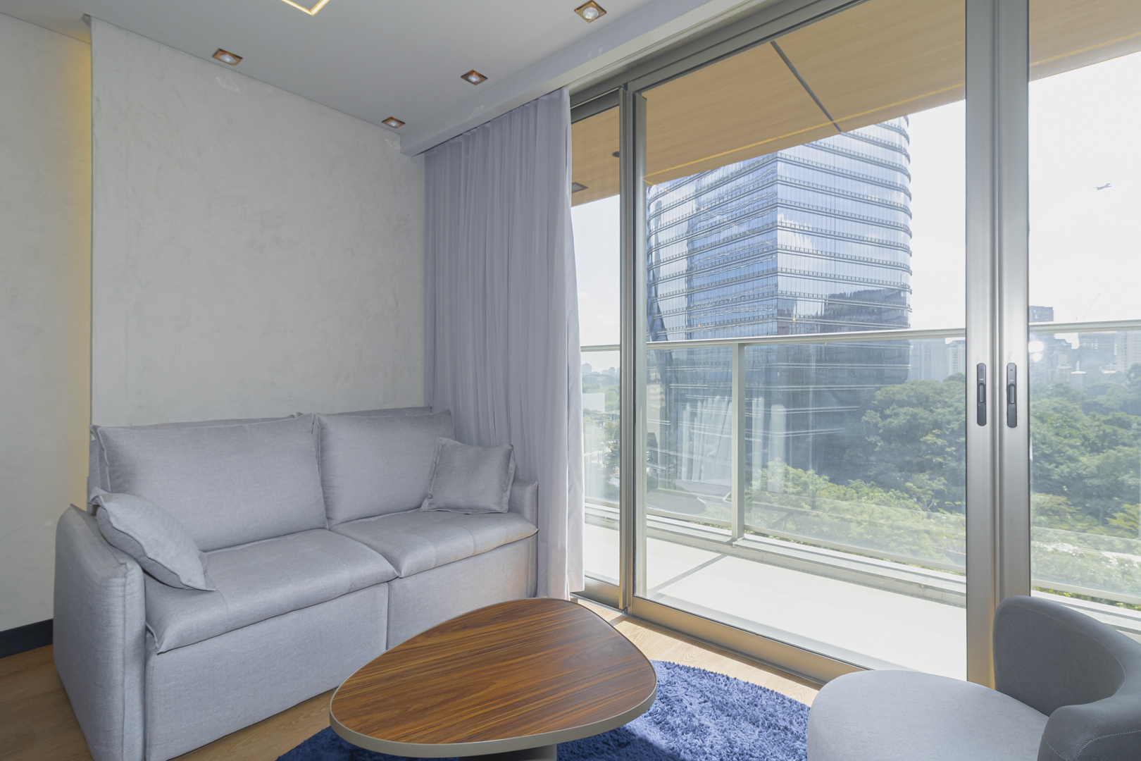 W Condo-004